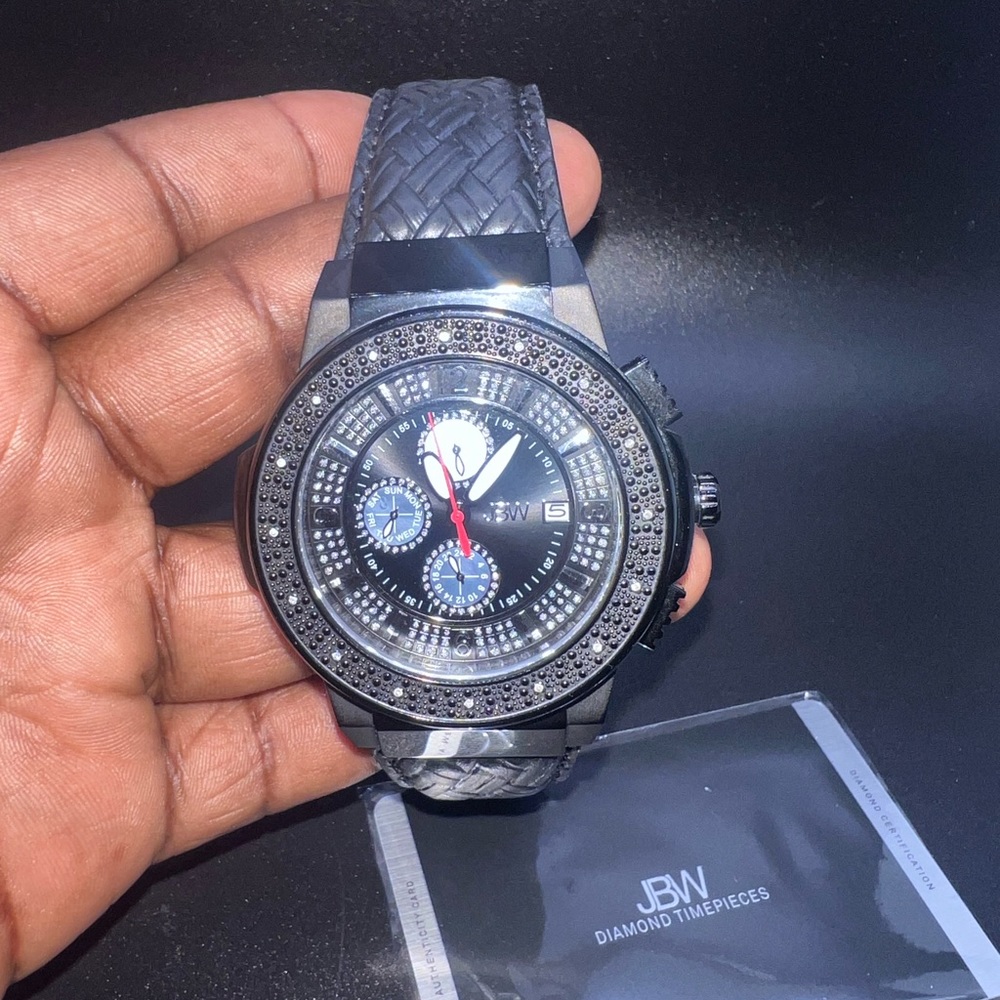 Black diamonds watch
